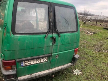 Авто Volkswagen Transporter 1999 № 8735241