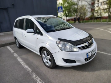 Авто Opel Zafira 2008 № 8735341