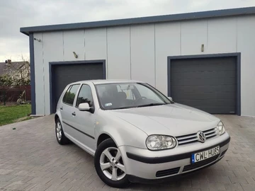 Авто Volkswagen Golf 1999 № 8735396