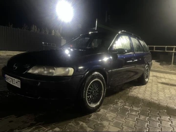 Авто Opel Vectra 1998 № 8735423