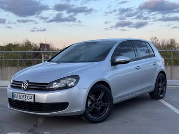 Авто Volkswagen Golf 2009 № 8735475