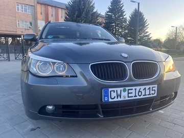 Авто BMW 5 Серия 2004 № 8735530