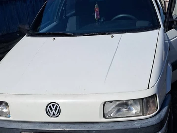 Авто Volkswagen Passat Sedan 1990 № 8735547