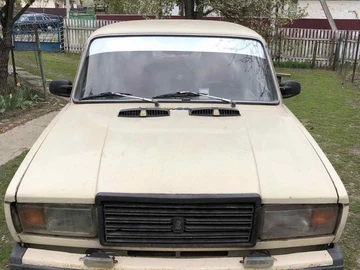 Авто ВАЗ 2107 2004 № 8735639