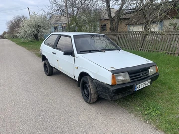 Авто ВАЗ 21083 1992 № 8735743
