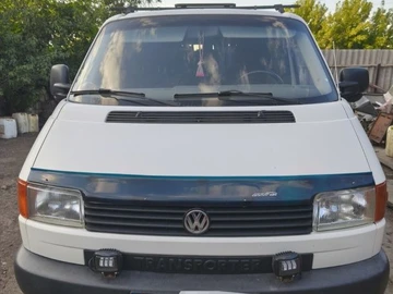 Авто Volkswagen Transporter 2000 № 8735758