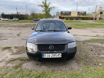 Авто Volkswagen Passat Sedan 2001 № 8735791