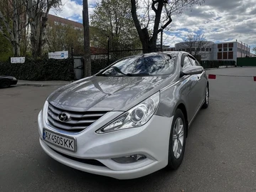 Авто Hyundai Sonata 2010 № 8735798