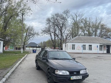 Авто Ford Sierra 1995 № 8735815