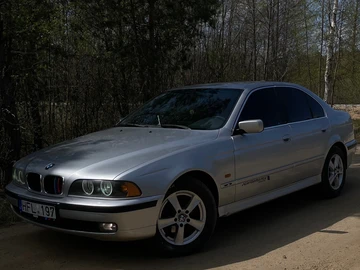 Авто BMW 5 Серия 2002 № 8735864