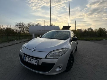 Авто Renault Megane 2010 № 8735931