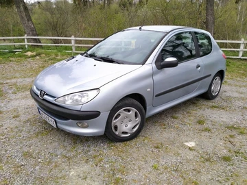 Авто Peugeot 206 2002 № 8736031