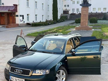 Авто Audi A4 2004 № 8736128