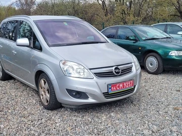 Авто Opel Zafira 2010 № 8736275