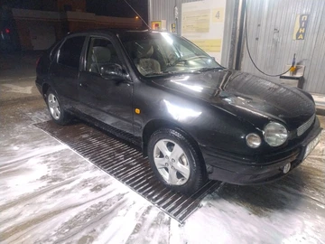 Авто Toyota Corolla 2000 № 8736284
