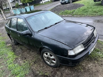 Авто Opel Vectra 1993 № 8736289