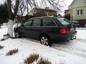Авто Audi A6 1995 № 8736385