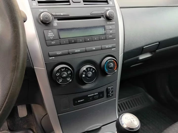 Авто Toyota Corolla 2010 № 8736527