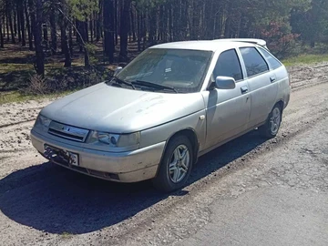 Авто ВАЗ 2112 2004 № 8736572