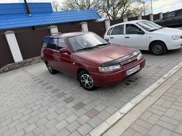 Авто ВАЗ 21111 2004 № 8736653