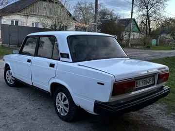 Авто ВАЗ 2107 1994 № 8736722