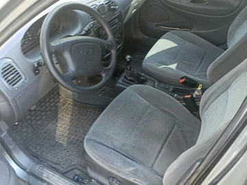 Авто Daewoo Nubira 1998 № 8736816