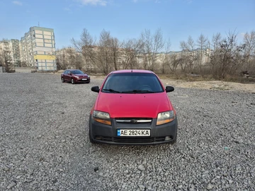 Авто Chevrolet Aveo 2005 № 8736943