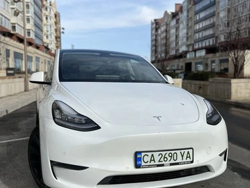 Авто Tesla Roadster 2020 № 8737009