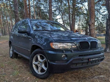 Авто BMW X5 2001 № 8737148