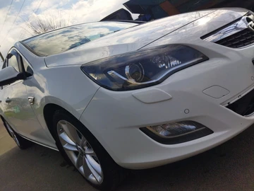Авто Opel Astra 2012 № 8737185