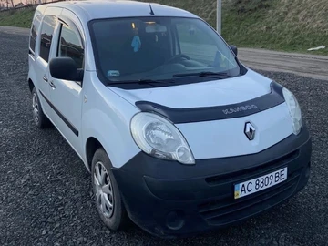 Авто Renault 4 2008 № 8737193