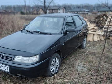 Авто ВАЗ 2112 2004 № 8737215