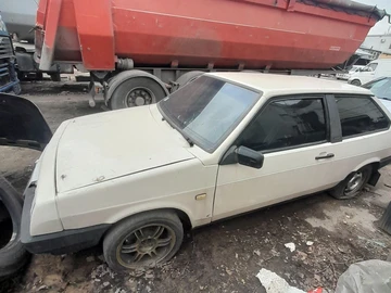 Авто ВАЗ 2108 2000 № 8737219