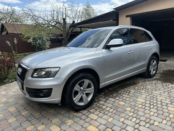 Авто Audi Q5 2009 № 8737358