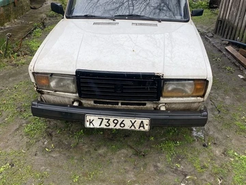 Авто ВАЗ 2107 1986 № 8737387