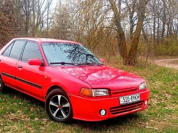 Авто Mazda 323 1993 № 8737436