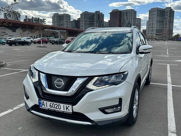 Авто Nissan Rogue 2017 № 8737445