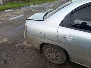 Авто Daewoo Nubira 1998 № 8737614