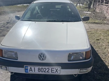 Авто Volkswagen Passat Sedan 1993 № 8737666