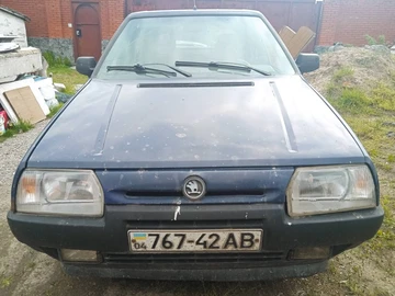 Авто Skoda Forman 1995 № 8737700