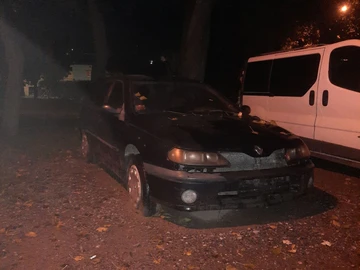 Авто Renault Laguna 2000 № 8737884