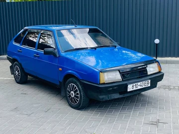 Авто ВАЗ 2109 1992 № 8737925