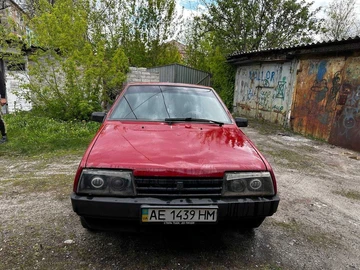 Авто ВАЗ 2109 1995 № 8737929