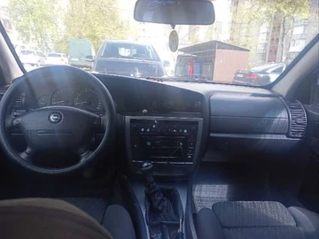 Авто Opel Omega 2000 № 8738060
