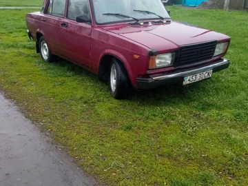 Авто ВАЗ 2107 1995 № 8738104
