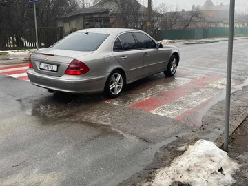 Авто Mercedes E Серия 2004 № 8738179