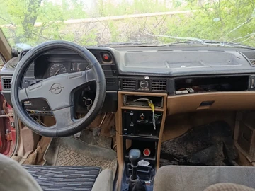Авто Opel Kadett 1987 № 8738186
