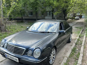 Авто Mercedes 320 2000 № 8738187
