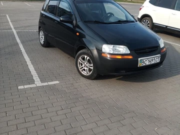 Авто Chevrolet Aveo 2004 № 8738199