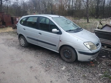 Авто Renault Scenic 2000 № 8738285